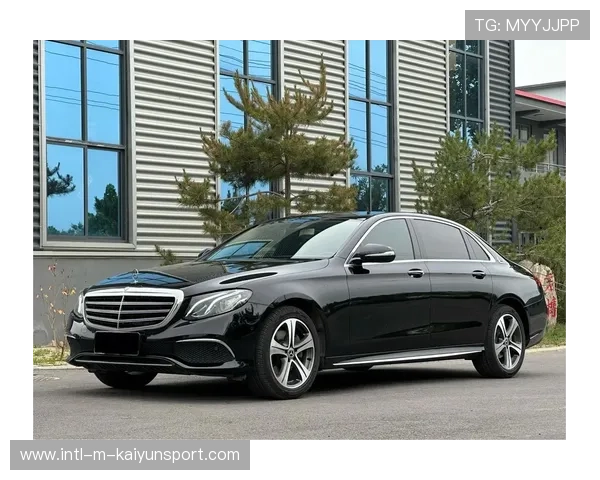 大风天东莞工人高空飘荡画面惊险，奔驰车为啥贵