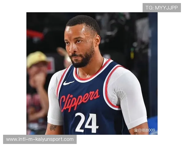 快船队持续努力，目标冲刺季后赛，记者_快船仍对下赛季乐观