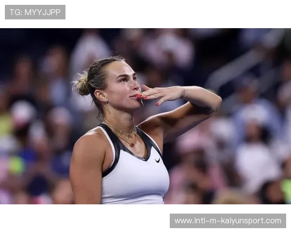 萨巴伦卡黑裙造型吸睛,与贝克汉姆合影成时尚焦点,萨巴伦卡训练视频 萨巴伦卡黑裙造型吸睛,与贝克汉姆合影成时尚焦点,萨巴伦卡训练视频